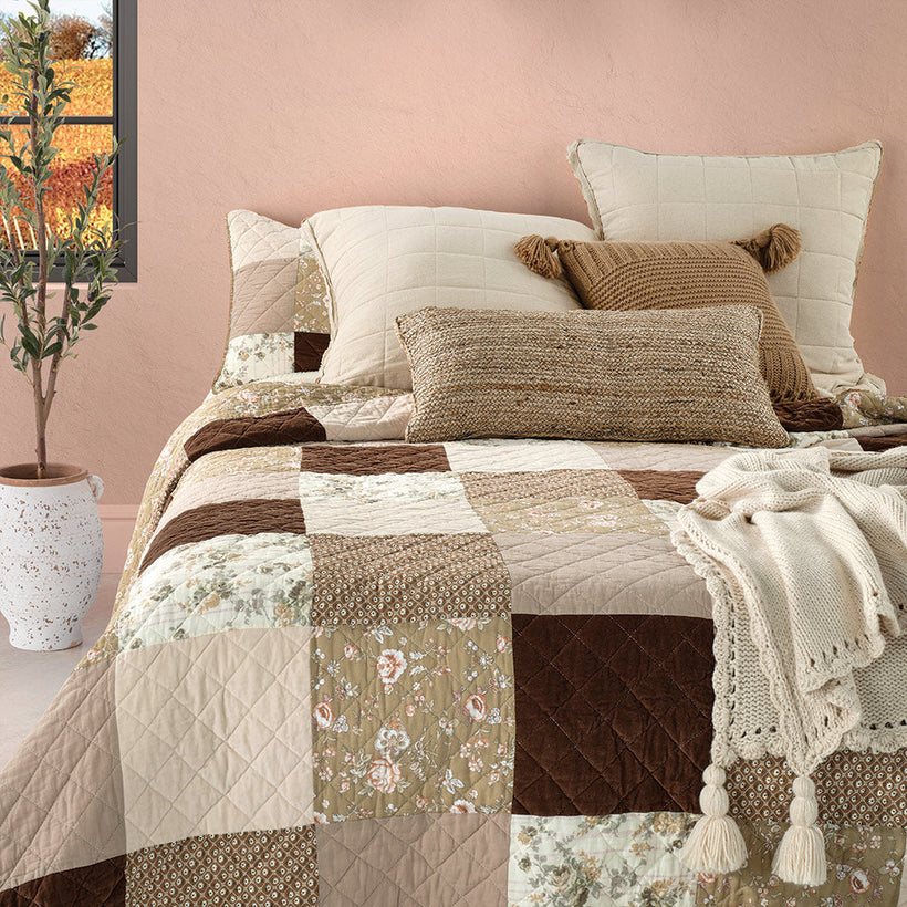 Duvet Covers, Coverlets &amp; Quilts