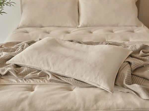 Deluxe Organic Rubber Contour Adjustable Pillow