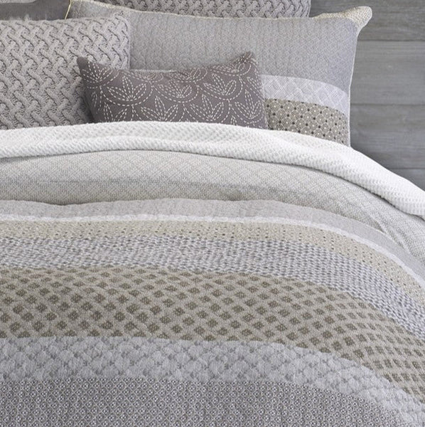 Ethan Modern Look Grey & Taupe Quilt